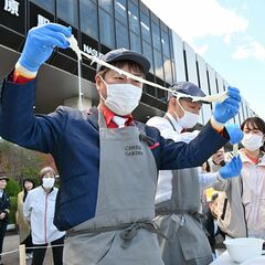 那須塩原で「チーズタウン」初開催　絶品グルメや体験に行列　Ｕ字工事もギャグで会場沸かす