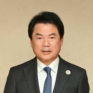佐藤栄一氏