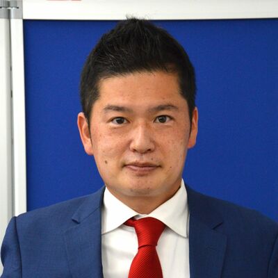 藤岡隆雄氏