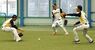 投内連係に汗を流す栃木ＧＢの中村（左）ら＝栃木市のエイジェックスポーツ科学総合センター