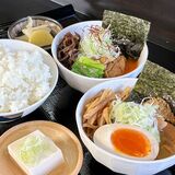つけ麺風の濃厚スープ 二種盛り定食 もつ煮専門店 最後の決戦(宇都宮)