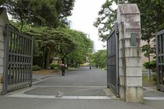 東北大、留学生の学費値上げ