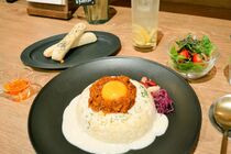 【ミヤコレ】チーズドームキーマカレー（ＢＬＩＳＳ　ＣＡＦＥ）