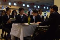 ２１社が業務説明 学生ら耳傾けるしもつけ就活フェア