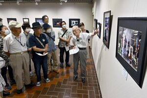 宇都宮で下野写真協会展始まる　入賞作品44点など展示