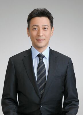 吉原栄孝氏