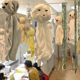 「てるてる坊主」で忘れ物増えませんように　真岡井頭温泉、忘れ物タオルで作成