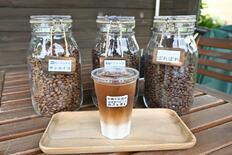 深い香り、牛乳と好相性　アイスカフェオレ　ぽれ珈琲（足利）