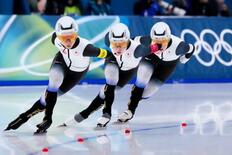 追い抜き女子団体で日本準決勝へ