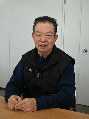 インタビューに答える高橋さん