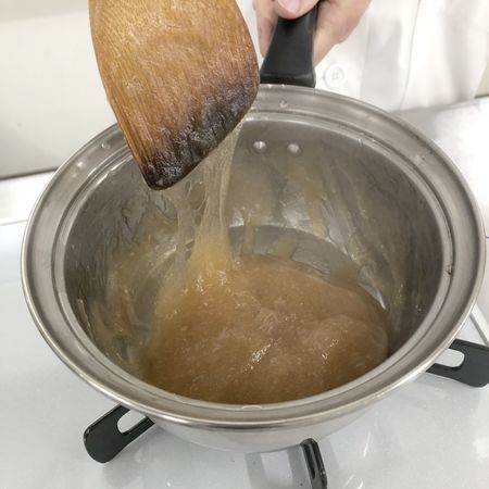 写真(3) ドロっとして、糊のように糊化した状態