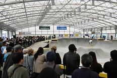 宇都宮の新スポット「アークタウン」　開業１カ月で来場４万人超　初心者も…