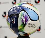 公式球に「キャプテン翼」