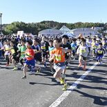 小春日和の下、健脚競う　那須烏山マラソンに488人と99組　ハーフはコ…