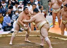 琴桜、準地元・船橋で盛り上げる