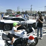 レクサスパトカーも登場　さくらで交通安全啓発