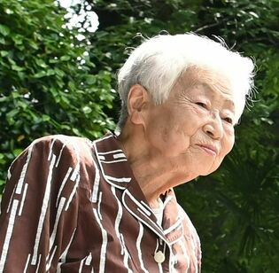 空襲で炊けた大豆ご飯　焦げた梅干しをおかずに
