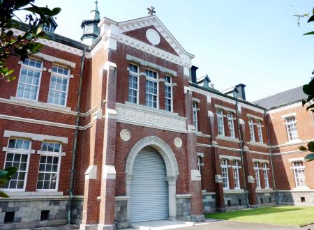 　重要文化財の旧近衛師団司令部庁舎＝東京都千代田区