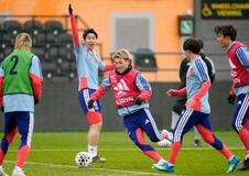 ４月１日未明にイングランド戦