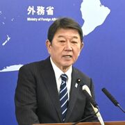 茂木外相の「コーヒー動画」バズる　国際会議の合間の飾らぬ表情、400万再生超え