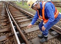 レール形状、初改良で寿命延長