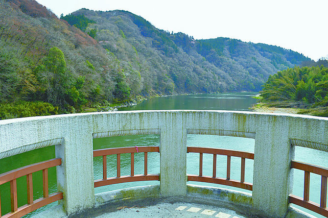紅葉の時季には絶景が楽しめます