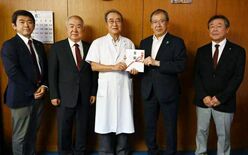 葛生ＲＣなど市民病院に寄付 