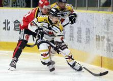 今季初の連敗、3位後退