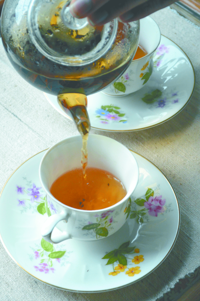 適切な蒸らし時間でタンニンなど茶葉のいろいろな成分をバランスよく抽出