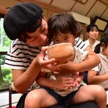 梅雨の風情と抹茶満喫　大田原・大雄寺であじさい茶会　国福大学生がサポート
