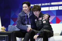 佐藤SP4位 鍵山6位発進