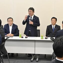 選対最高顧問に船田氏　自民総裁選出馬の茂木氏、国会で支援議員と会合　県議も方針確認