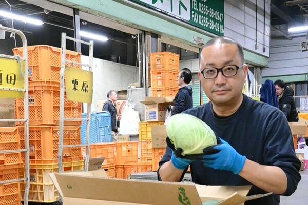 未明の戦場へ「使命感胸に」　青果仲卸会社社長・柏崎泰宏さん　命支える食材を届ける
