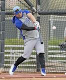 鈴木、岡本が キャンプイン