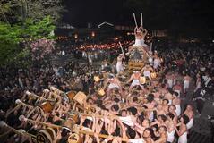 男たち勇ましく 春告げる古川祭