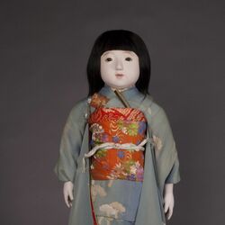 「日光幸子」米国に現存 人形交流で栃木県から贈呈、「ミス茨城」と取り違えか 近畿大・萬谷准教授が確認