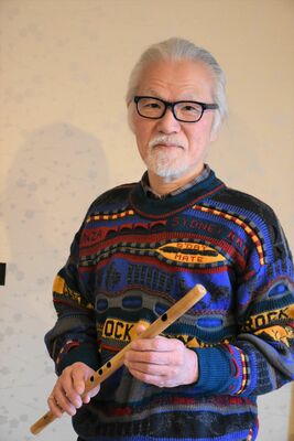 演奏活動３０年の記念リサイタルを開く狩野嘉宏さん