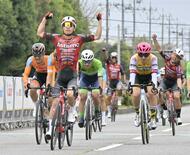 岡、理想の走り体現