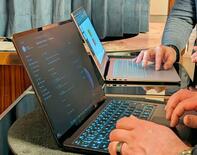 ＡＩ特化の業務用新ＰＣ