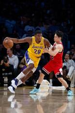 八村のレーカーズ３位に浮上