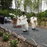 「心のふるさとになるような神社に」　芳賀の天満宮、遊歩道を新たに整備