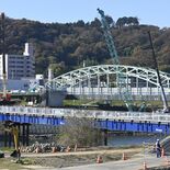 足利の中橋、全面通行止めに　歩行者と自転車は専用の仮設通路へ