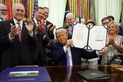 米、不法移民対策に11兆円確保
