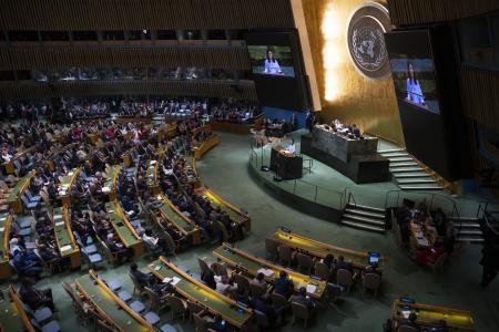　国連本部で開かれたパレスチナ国際会議＝２２日、米ニューヨーク（ゲッティ＝共同）