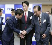 課題山積 いばらの道