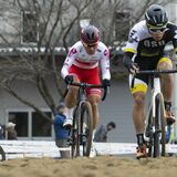 トラブルでバイク交換も...逆境はねのけブリッツェン小坂３位
