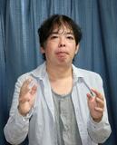 ２世の苦労、宗教離脱後も