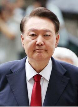 韓国、前大統領に「死刑」求刑