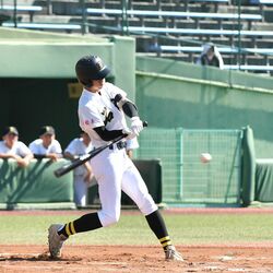 石橋、終盤に流れ引き寄せ逆転勝利　栃木は10年ぶり３回戦進出　秋季栃木県高校野球第５日