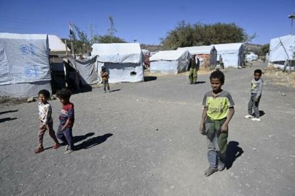 イエメンの首都サヌア郊外にある避難民キャンプ=2024年